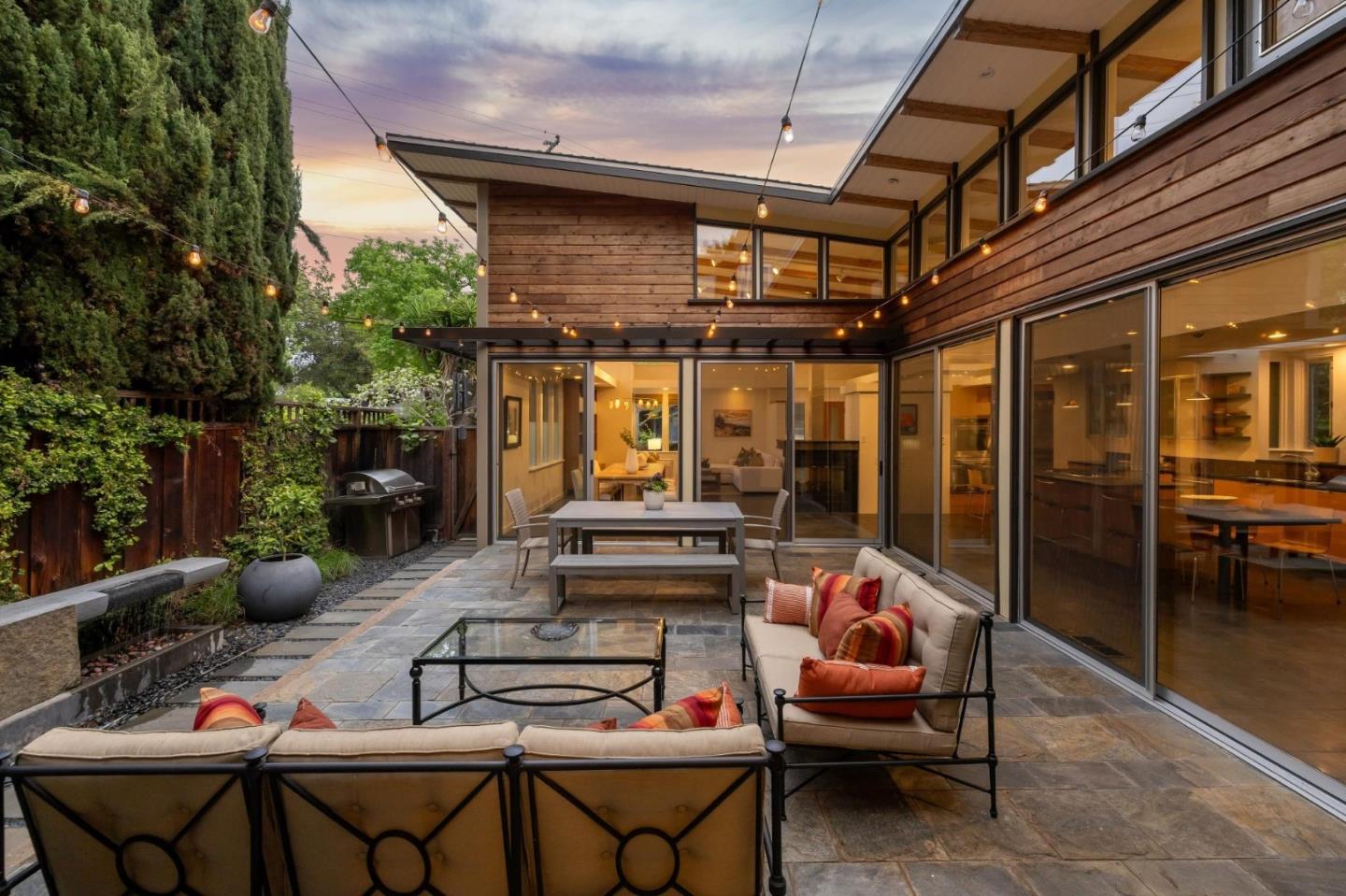 Detail Gallery Image 52 of 54 For 839 Melville Ave, Palo Alto,  CA 94301 - 6 Beds | 4 Baths