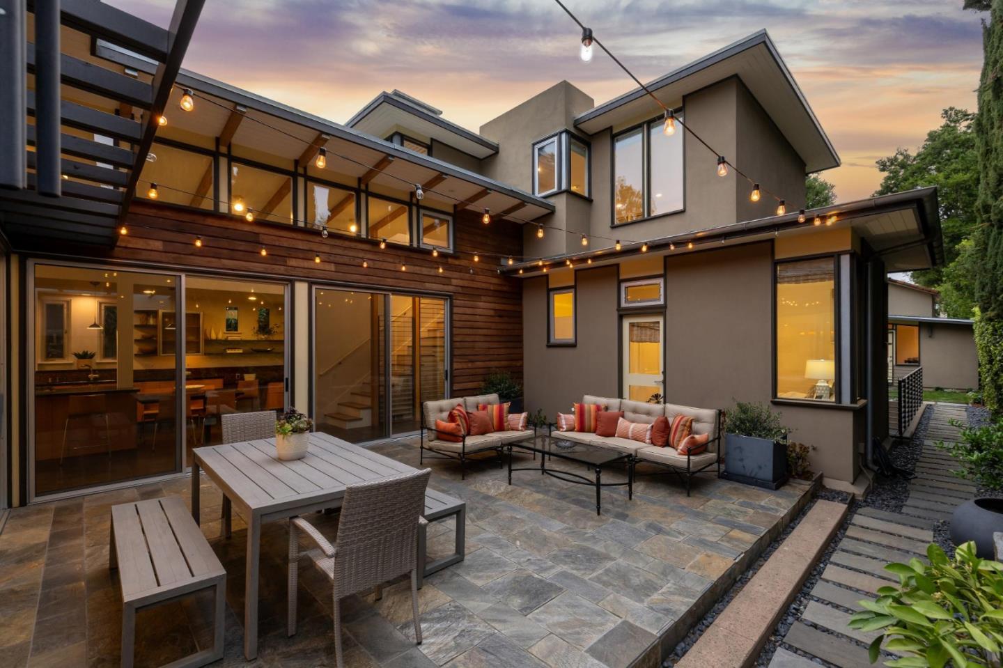 Detail Gallery Image 53 of 54 For 839 Melville Ave, Palo Alto,  CA 94301 - 6 Beds | 4 Baths