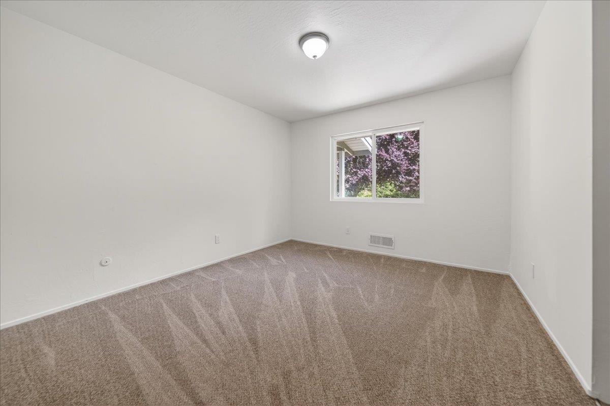 Detail Gallery Image 28 of 77 For 5599 Branciforte Dr, Santa Cruz,  CA 95065 - 3 Beds | 3 Baths