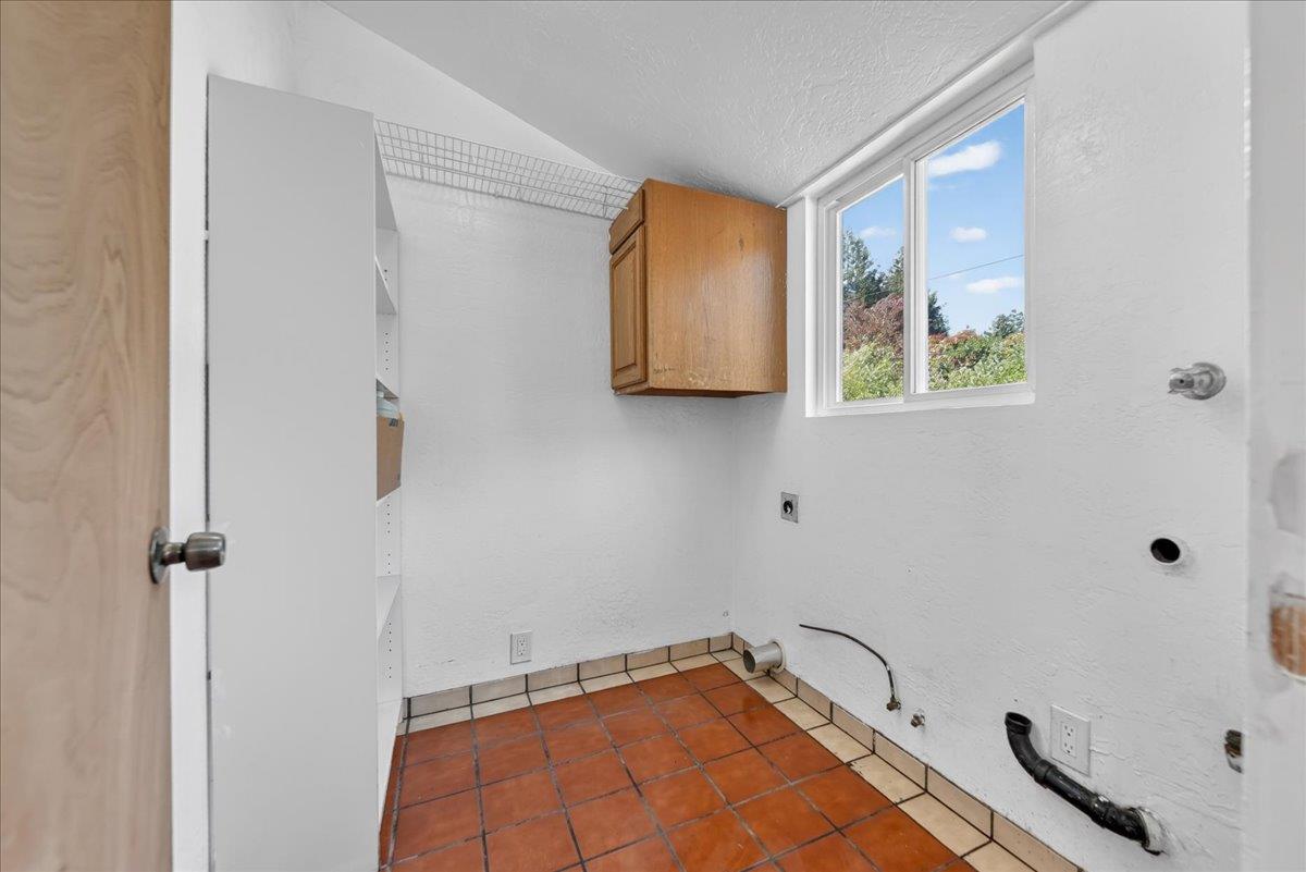 Detail Gallery Image 40 of 77 For 5599 Branciforte Dr, Santa Cruz,  CA 95065 - 3 Beds | 3 Baths