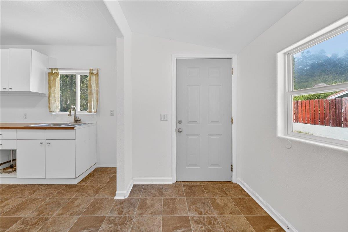 Detail Gallery Image 53 of 77 For 5599 Branciforte Dr, Santa Cruz,  CA 95065 - 3 Beds | 3 Baths