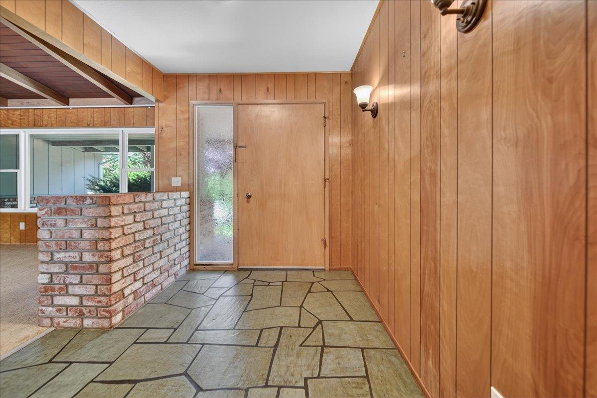 Detail Gallery Image 8 of 77 For 5599 Branciforte Dr, Santa Cruz,  CA 95065 - 3 Beds | 3 Baths