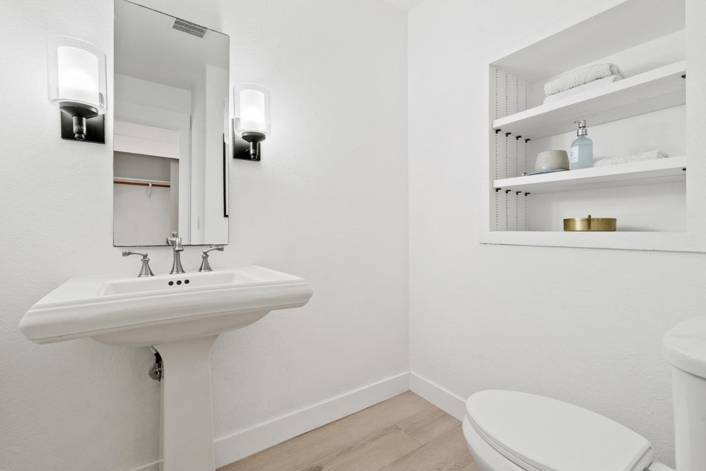 Detail Gallery Image 23 of 32 For 4091 Pine Meadows Way, Pebble Beach,  CA 93953 - 3 Beds | 2 Baths