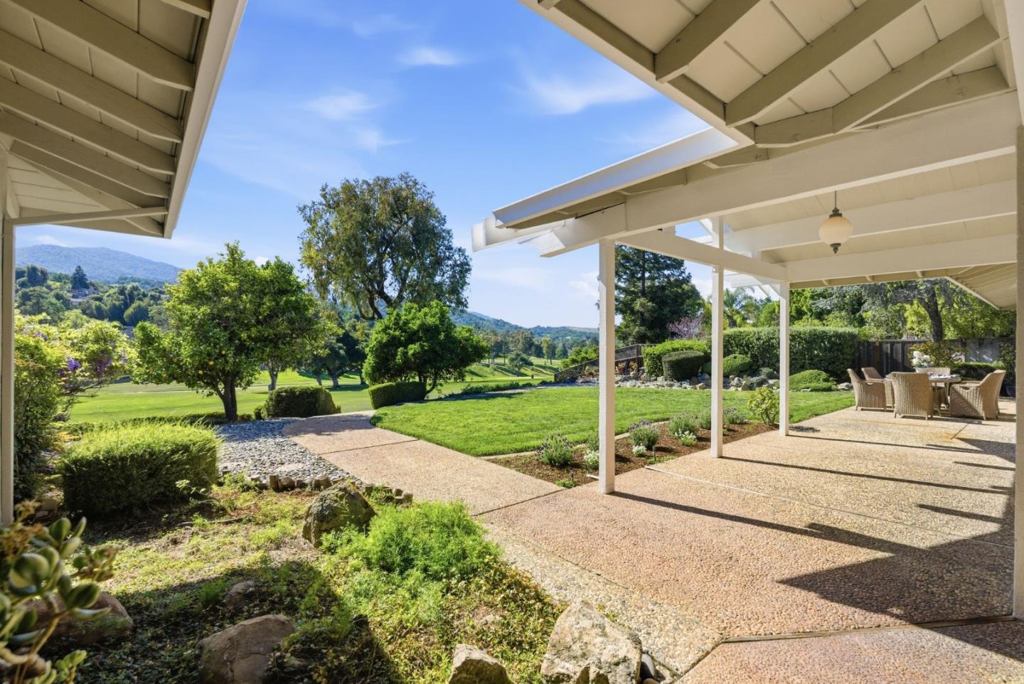 Detail Gallery Image 34 of 56 For 6915 Castlerock Dr, San Jose,  CA 95120 - 4 Beds | 2/1 Baths