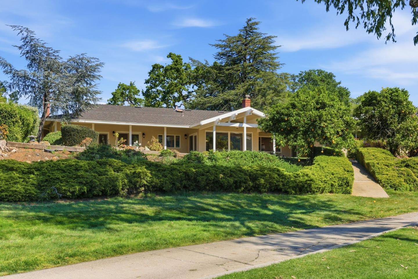 Detail Gallery Image 44 of 56 For 6915 Castlerock Dr, San Jose,  CA 95120 - 4 Beds | 2/1 Baths