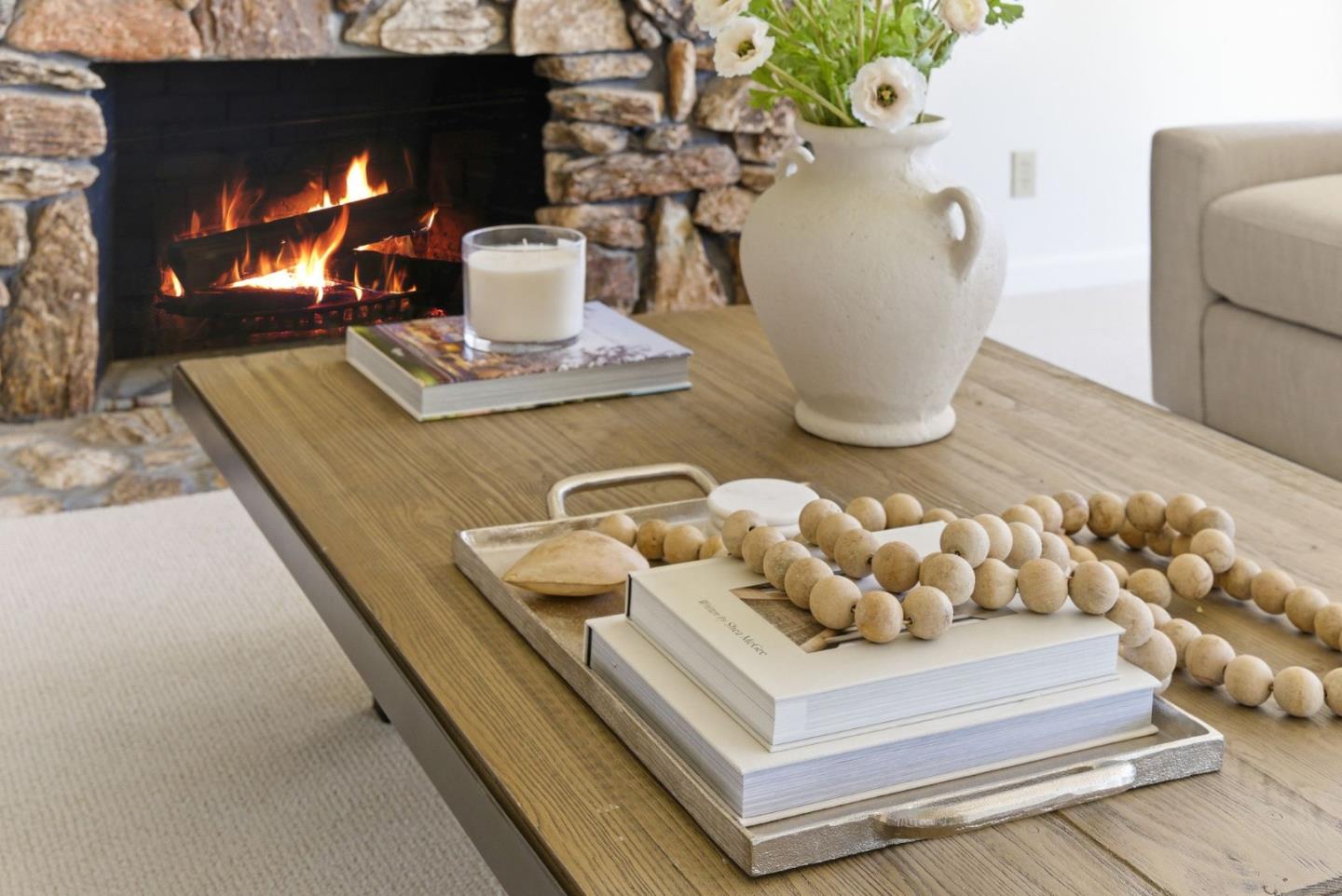 Detail Gallery Image 6 of 56 For 6915 Castlerock Dr, San Jose,  CA 95120 - 4 Beds | 2/1 Baths