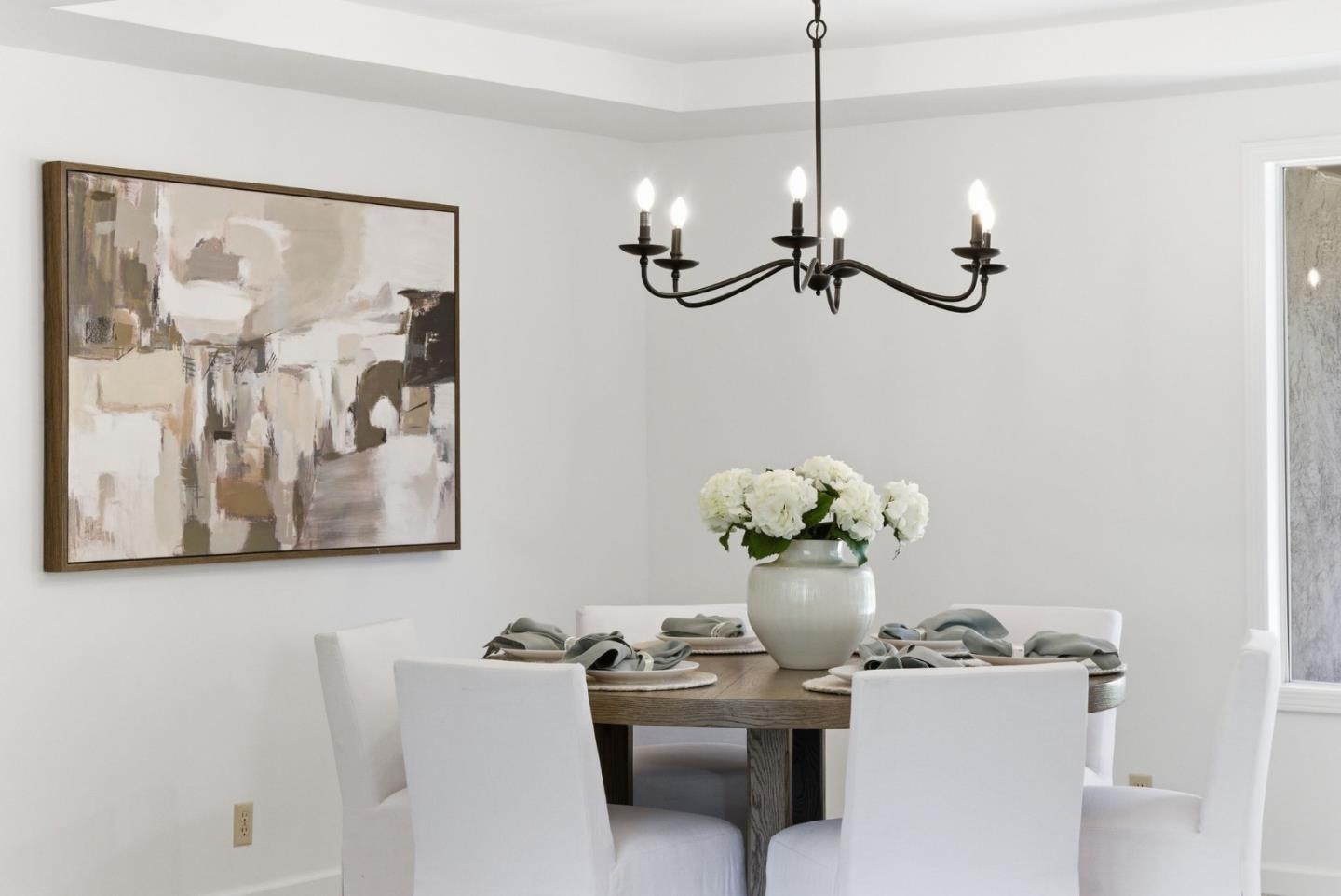 Detail Gallery Image 9 of 56 For 6915 Castlerock Dr, San Jose,  CA 95120 - 4 Beds | 2/1 Baths