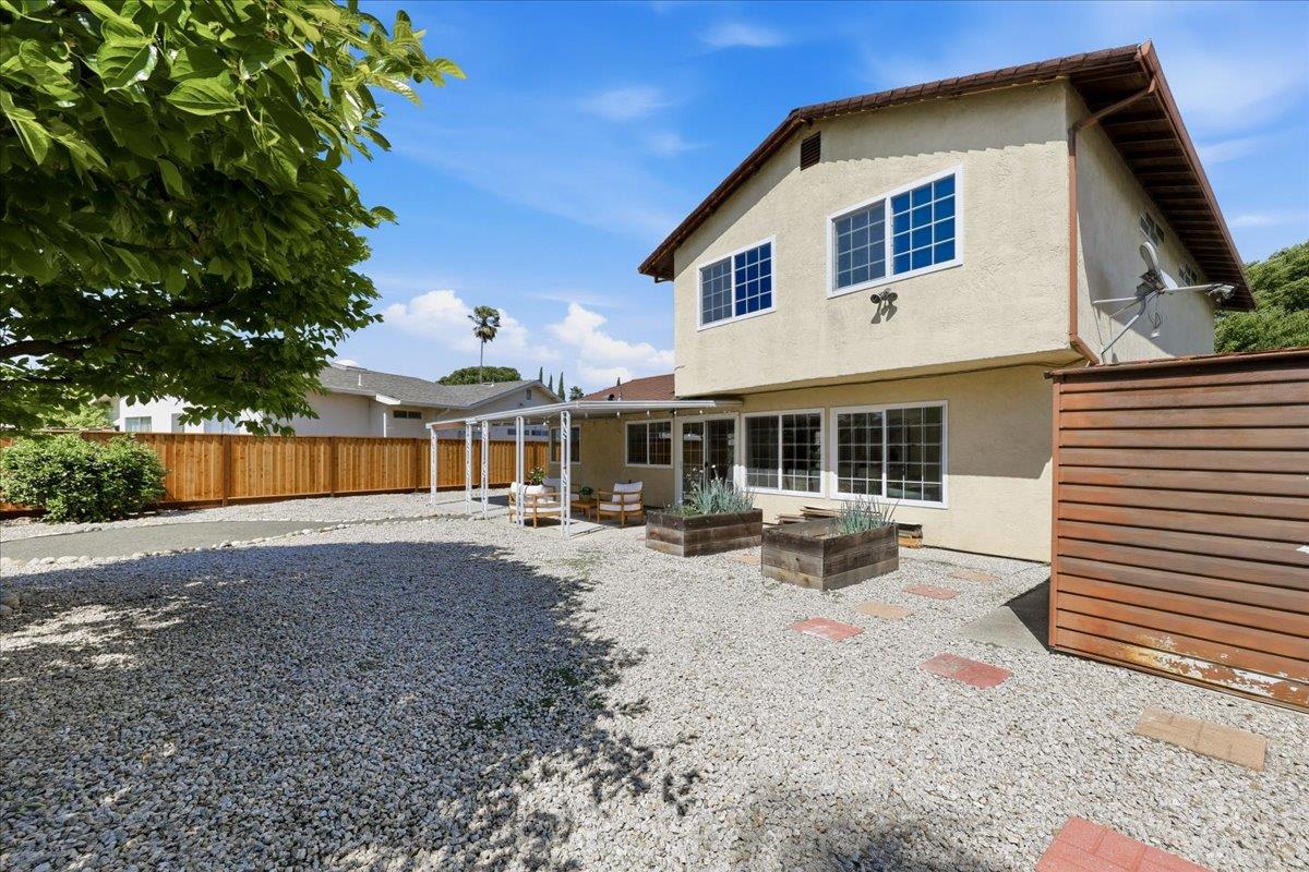 Detail Gallery Image 50 of 68 For 4918 Avenida De Los Arboles, Santa Clara,  CA 95054 - 4 Beds | 2/1 Baths