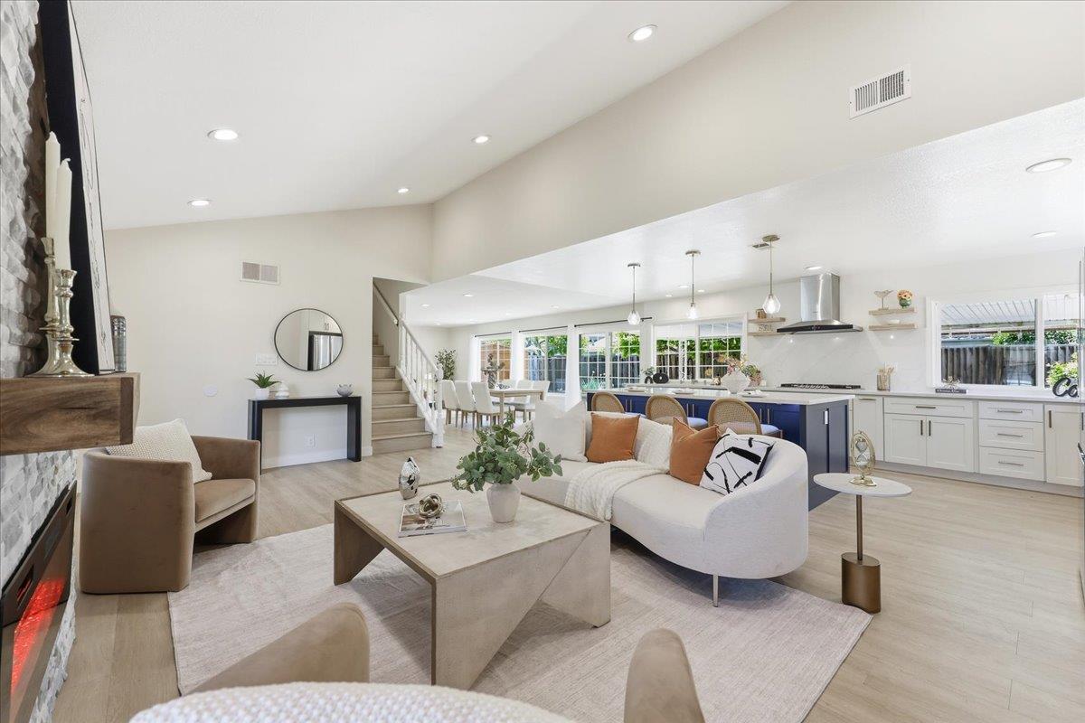 Detail Gallery Image 8 of 68 For 4918 Avenida De Los Arboles, Santa Clara,  CA 95054 - 4 Beds | 2/1 Baths