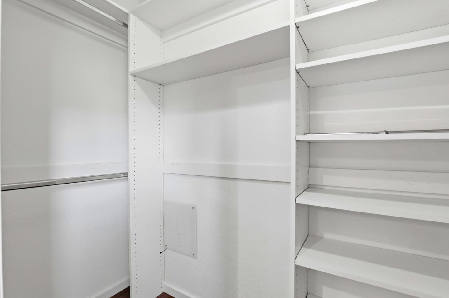 Detail Gallery Image 20 of 67 For 2981 Holiday Ct, Morgan Hill,  CA 95037 - 6 Beds | 4/1 Baths