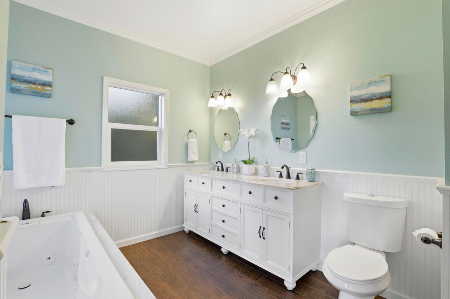 Detail Gallery Image 22 of 67 For 2981 Holiday Ct, Morgan Hill,  CA 95037 - 6 Beds | 4/1 Baths