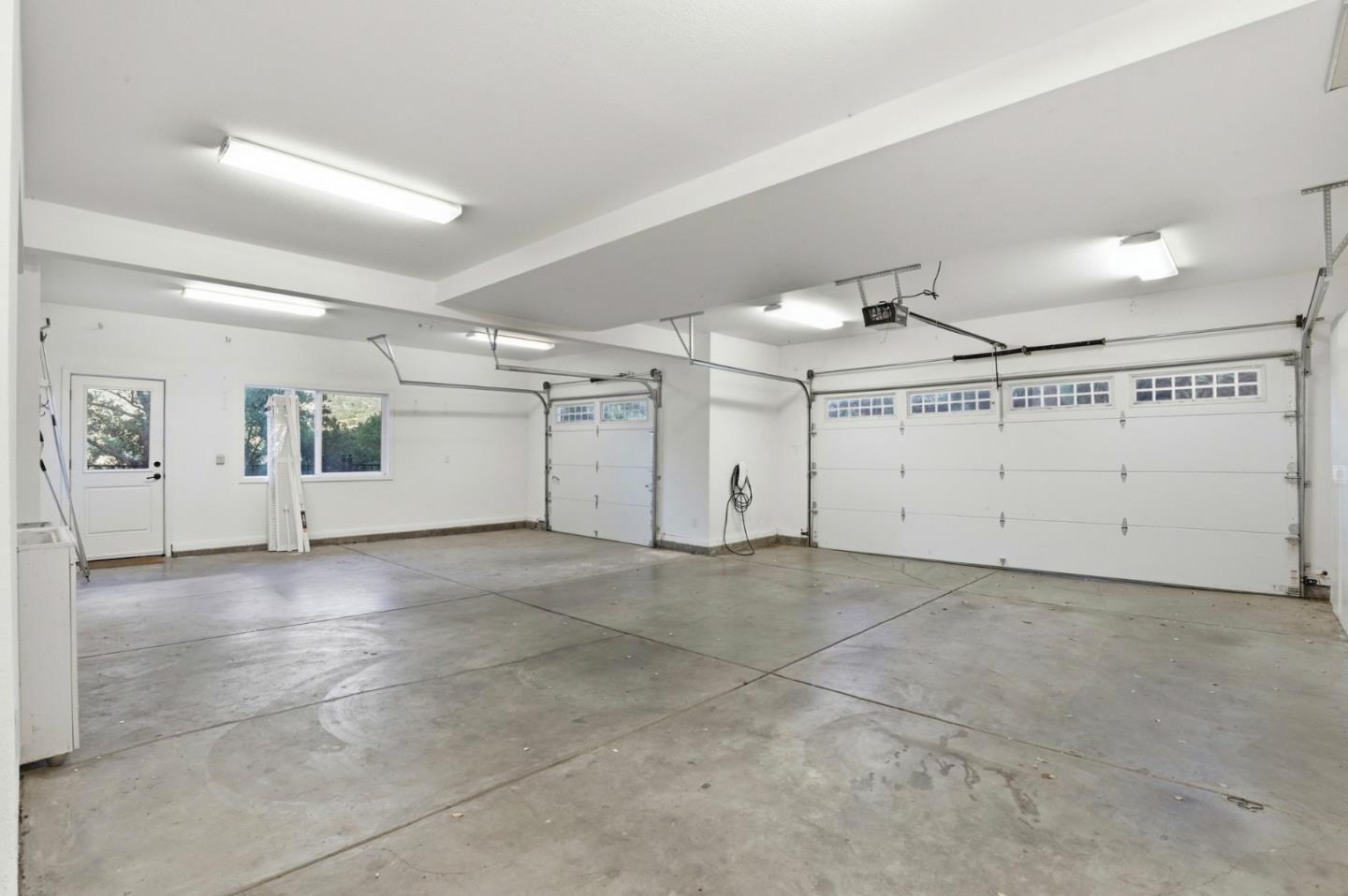 Detail Gallery Image 26 of 67 For 2981 Holiday Ct, Morgan Hill,  CA 95037 - 6 Beds | 4/1 Baths