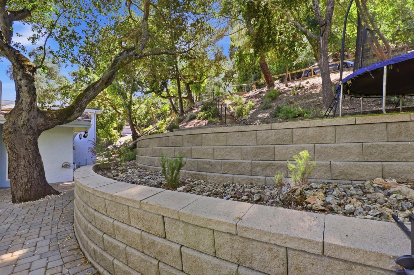 Detail Gallery Image 41 of 67 For 2981 Holiday Ct, Morgan Hill,  CA 95037 - 6 Beds | 4/1 Baths