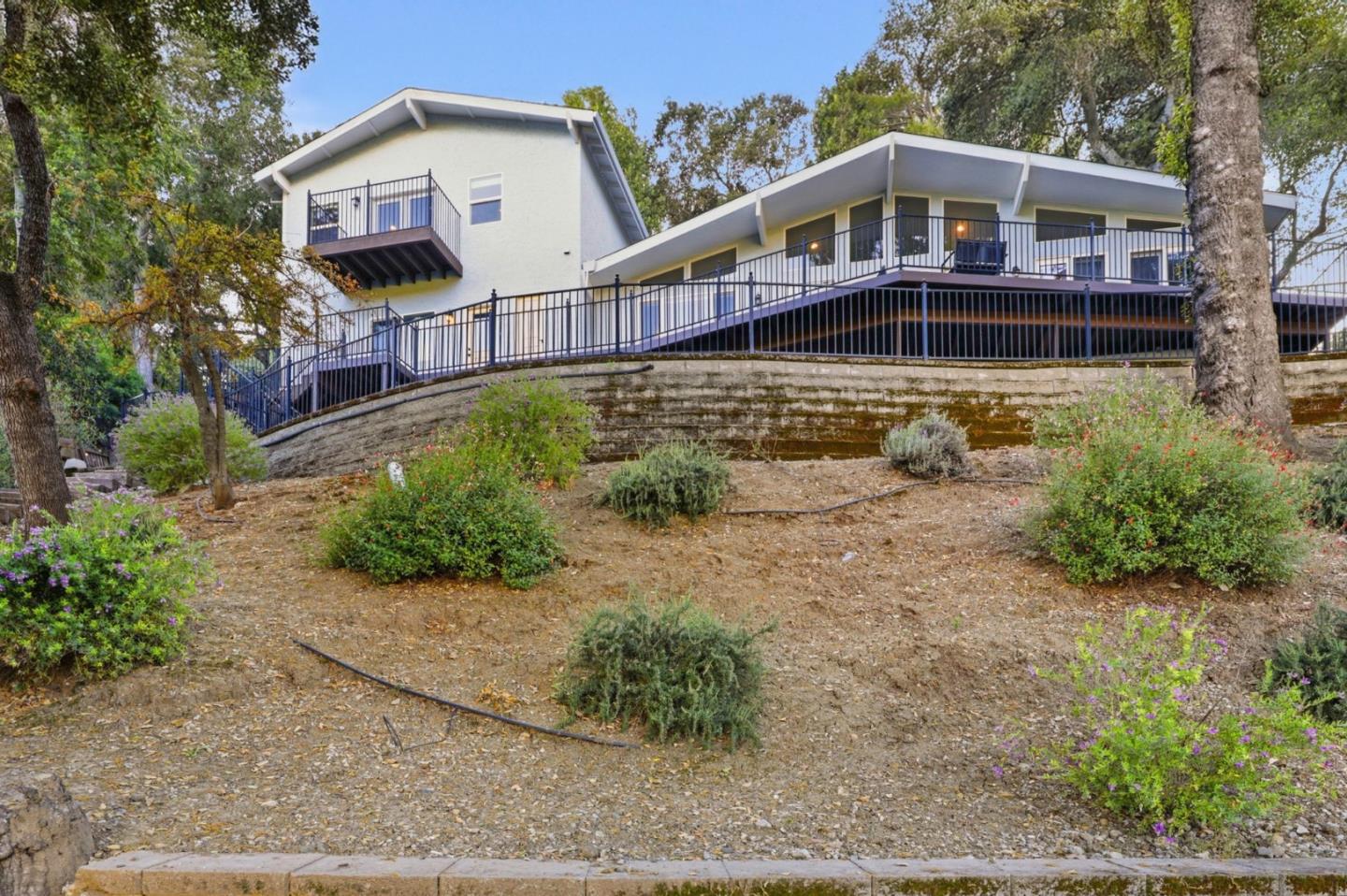 Detail Gallery Image 44 of 67 For 2981 Holiday Ct, Morgan Hill,  CA 95037 - 6 Beds | 4/1 Baths