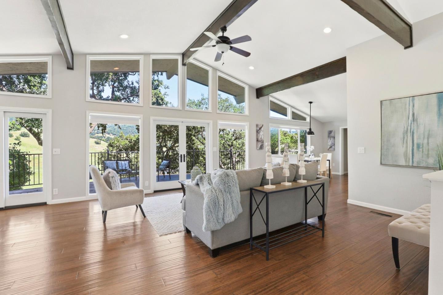 Detail Gallery Image 5 of 67 For 2981 Holiday Ct, Morgan Hill,  CA 95037 - 6 Beds | 4/1 Baths