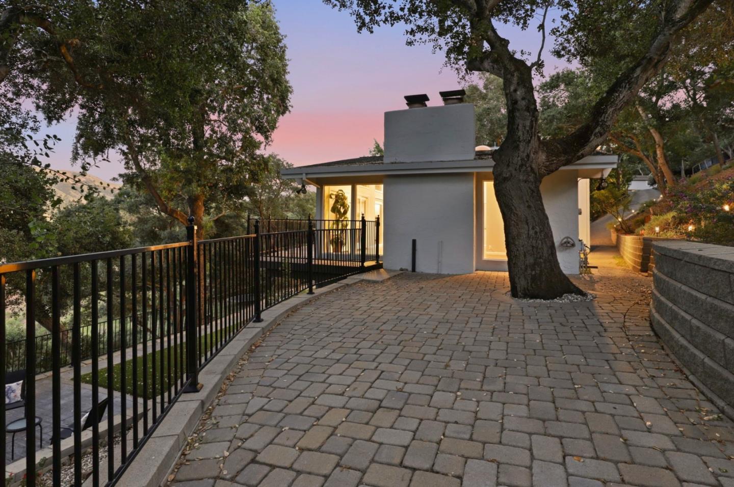 Detail Gallery Image 53 of 67 For 2981 Holiday Ct, Morgan Hill,  CA 95037 - 6 Beds | 4/1 Baths