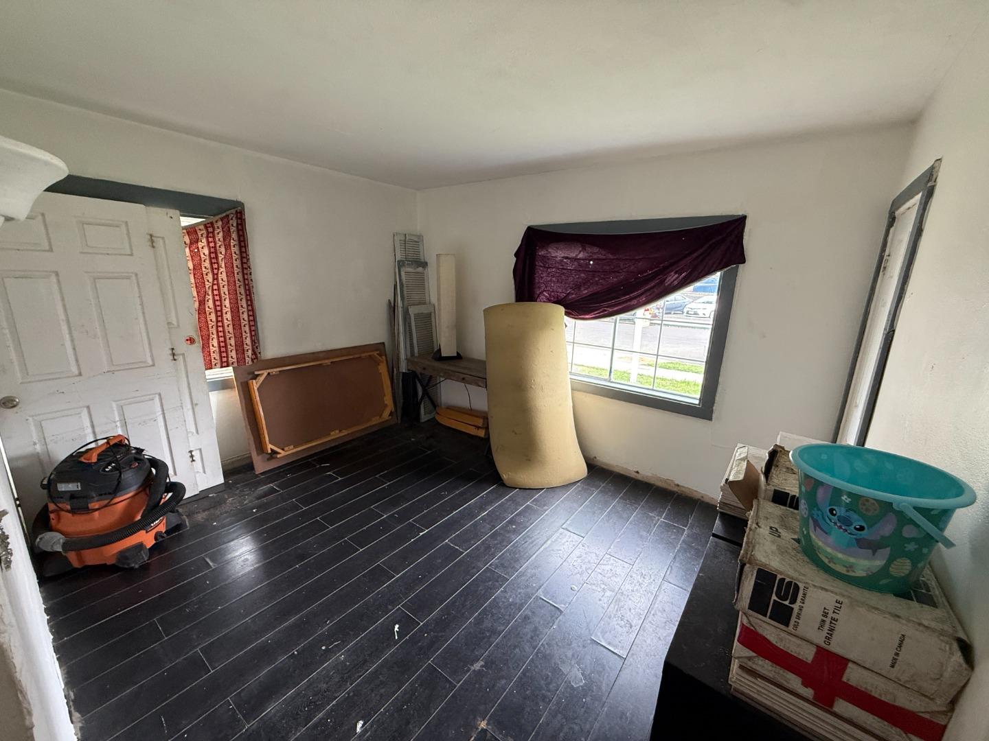 Detail Gallery Image 9 of 14 For 581 Illinois Ave, San Jose,  CA 95125 - 2 Beds | 1 Baths