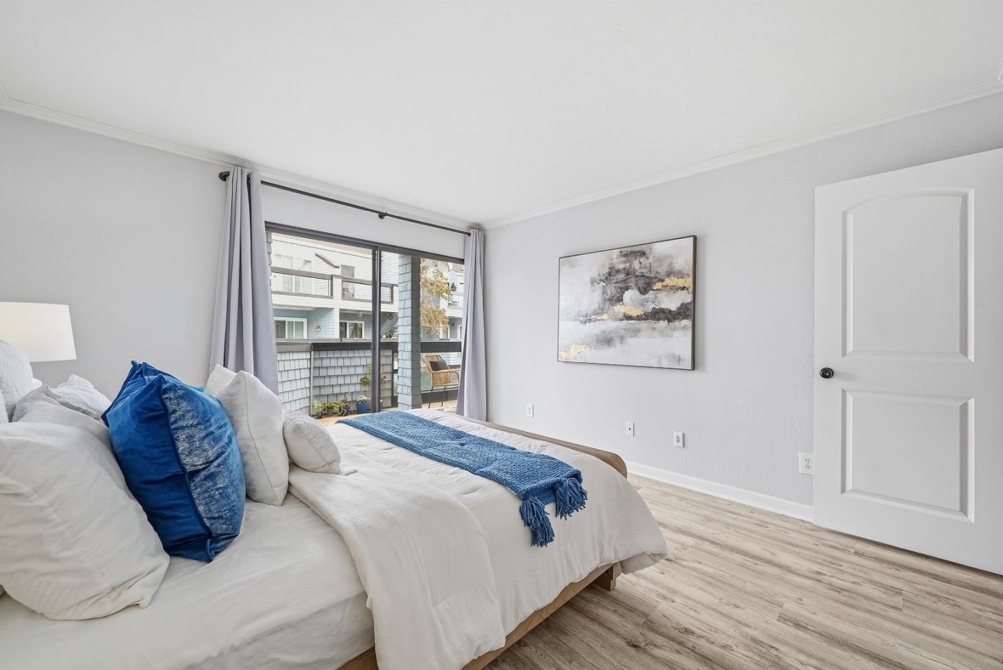 Detail Gallery Image 12 of 30 For 30 Eddystone Ct, Redwood City,  CA 94065 - 1 Beds | 1 Baths