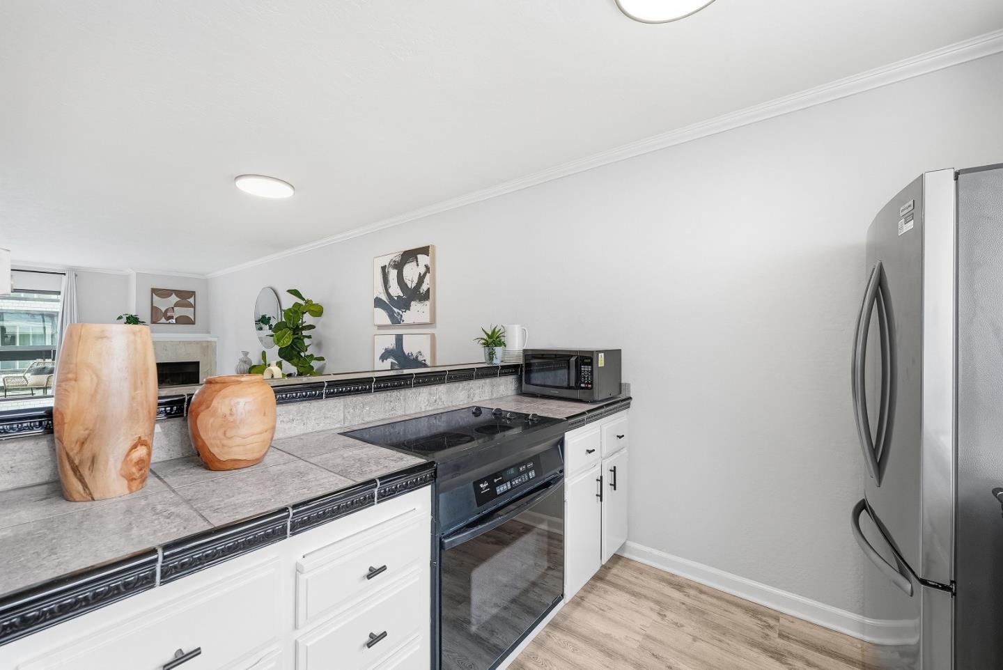 Detail Gallery Image 7 of 30 For 30 Eddystone Ct, Redwood City,  CA 94065 - 1 Beds | 1 Baths