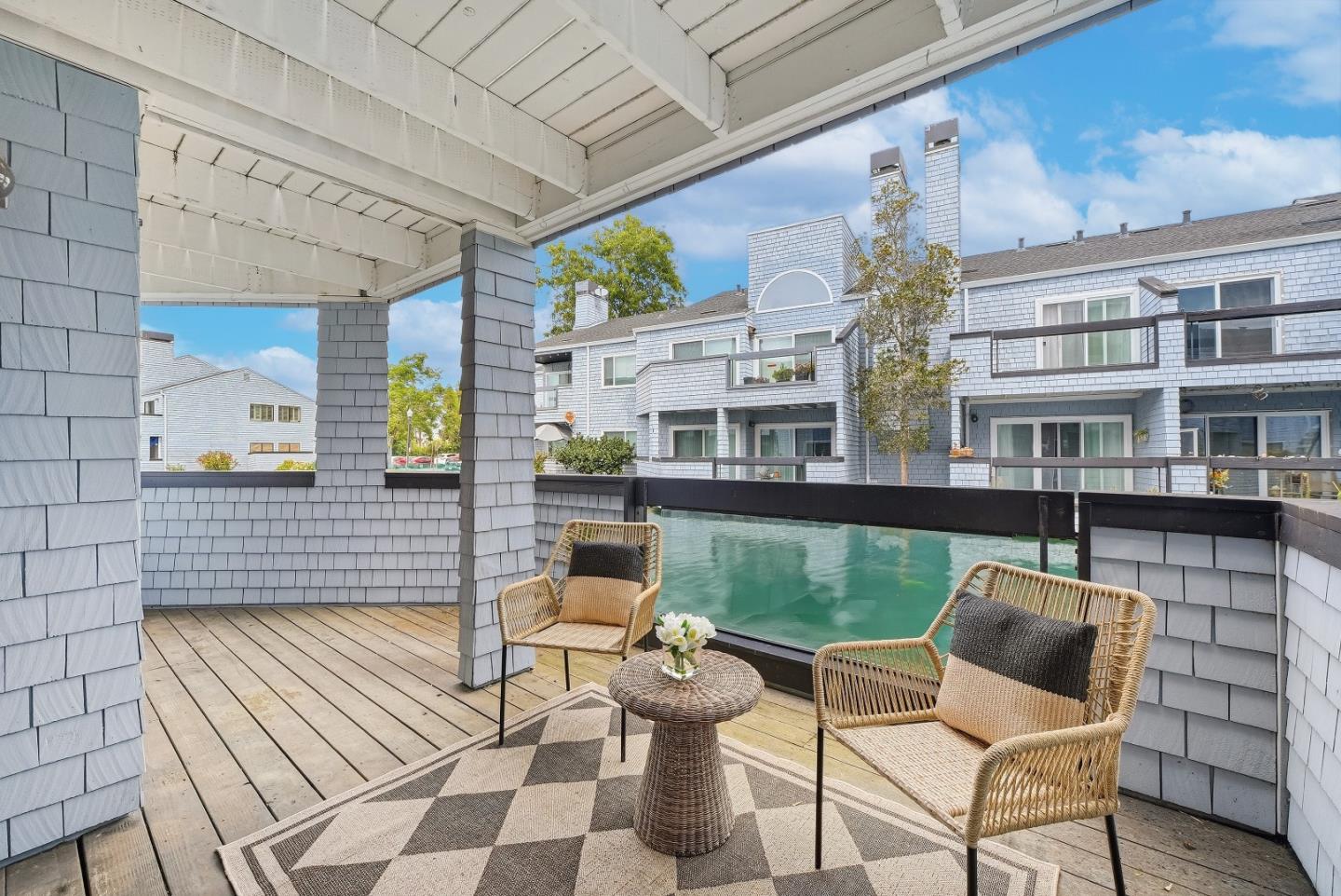 Detail Gallery Image 9 of 30 For 30 Eddystone Ct, Redwood City,  CA 94065 - 1 Beds | 1 Baths