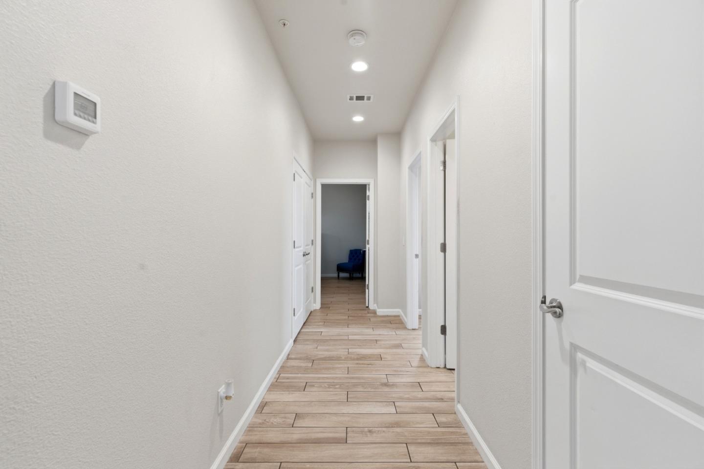 Detail Gallery Image 11 of 37 For 651 Livingston Ave, King City,  CA 93930 - 4 Beds | 2/1 Baths