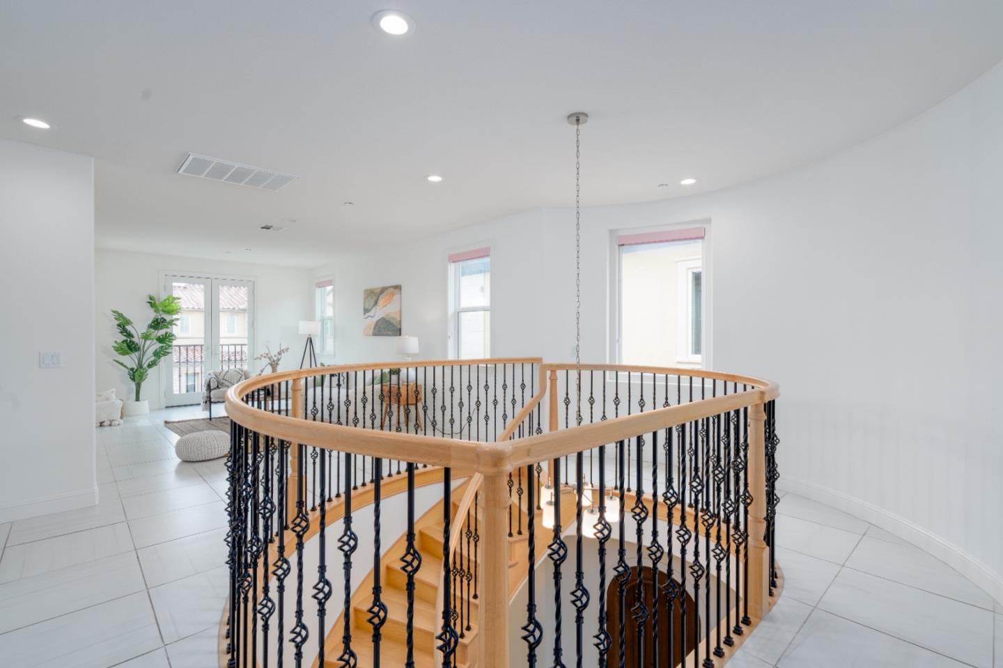 Detail Gallery Image 22 of 44 For 1195 Trumpet Vine Ln, San Ramon,  CA 94582 - 4 Beds | 3/1 Baths