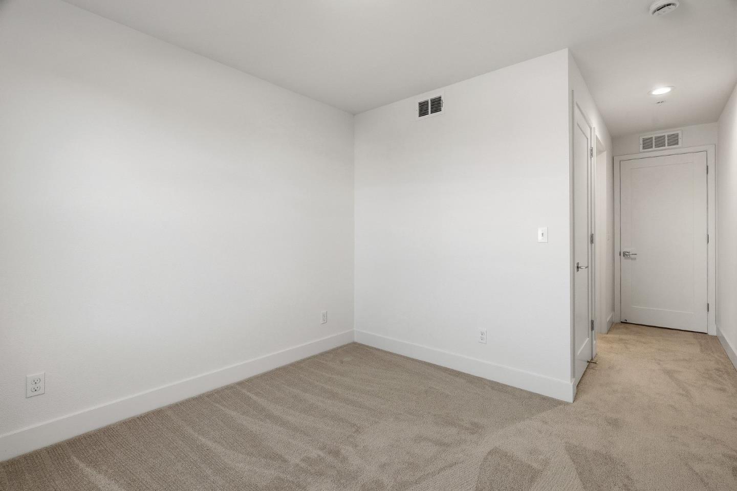 Detail Gallery Image 13 of 33 For 417 Annie Dr, Watsonville,  CA 95076 - 3 Beds | 3/1 Baths