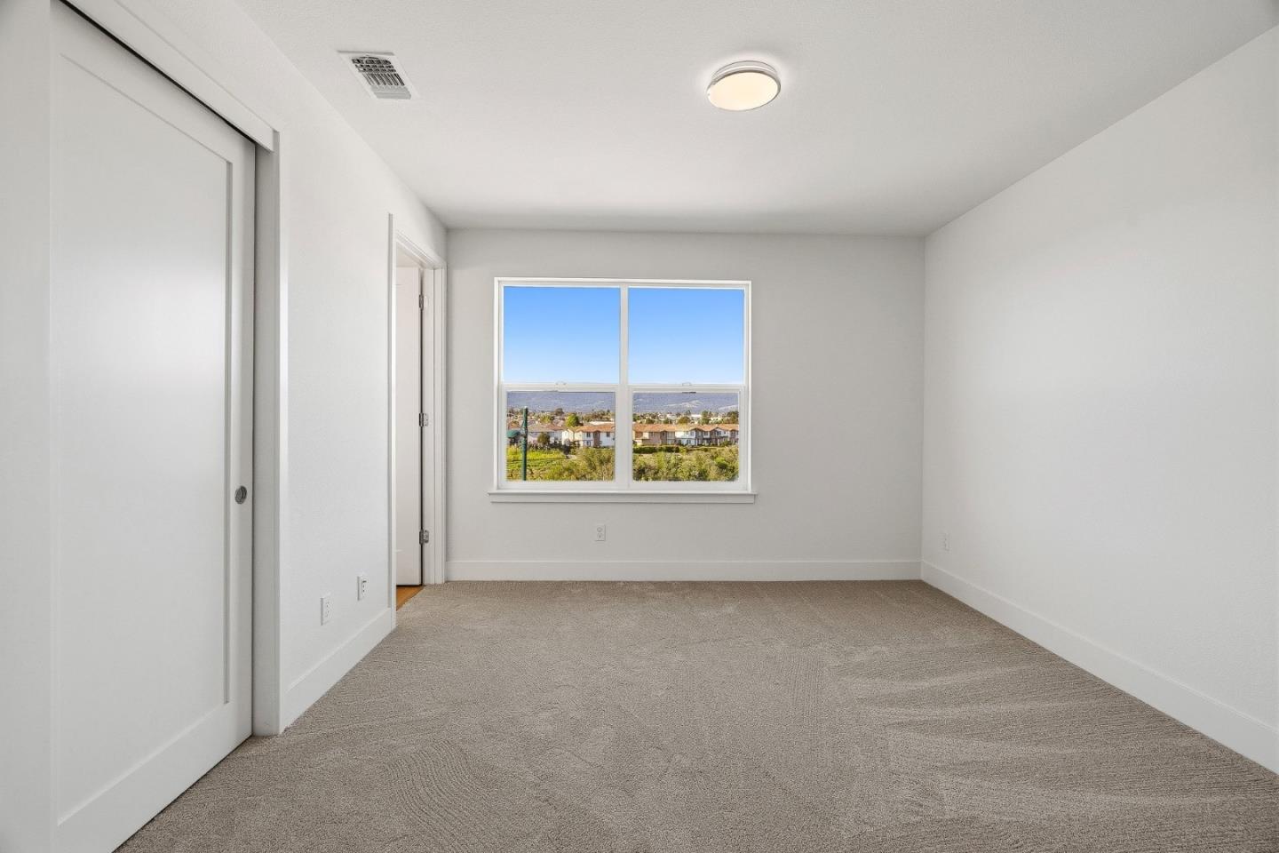 Detail Gallery Image 28 of 33 For 417 Annie Dr, Watsonville,  CA 95076 - 3 Beds | 3/1 Baths