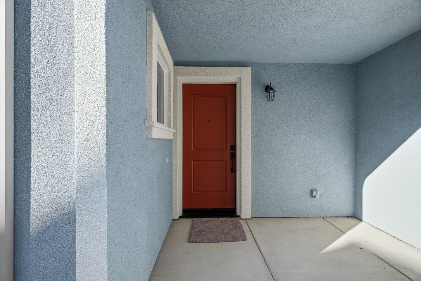 Detail Gallery Image 3 of 33 For 417 Annie Dr, Watsonville,  CA 95076 - 3 Beds | 3/1 Baths