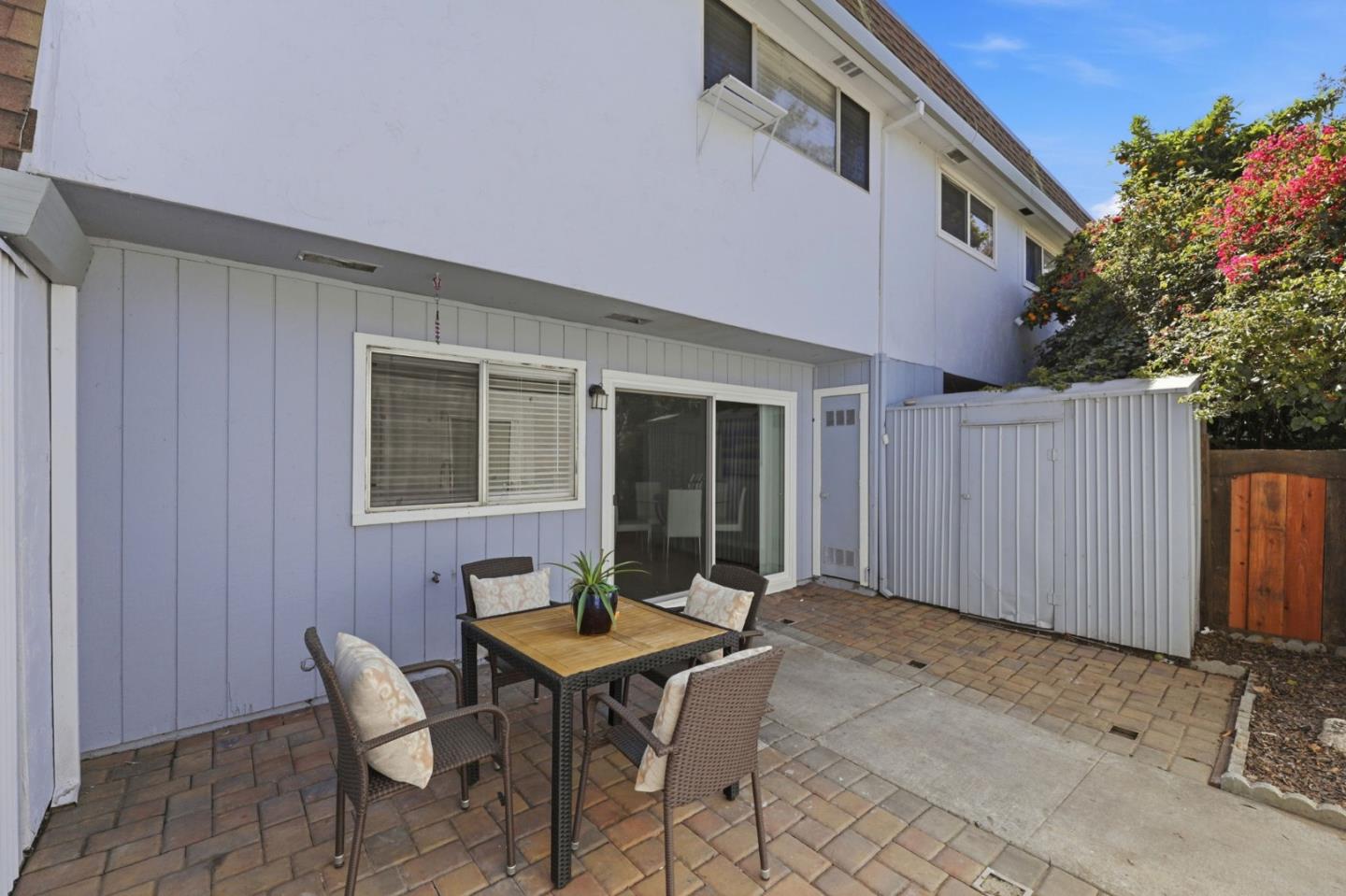 Detail Gallery Image 31 of 37 For 3184 Fernside Sq, San Jose,  CA 95132 - 3 Beds | 1/1 Baths