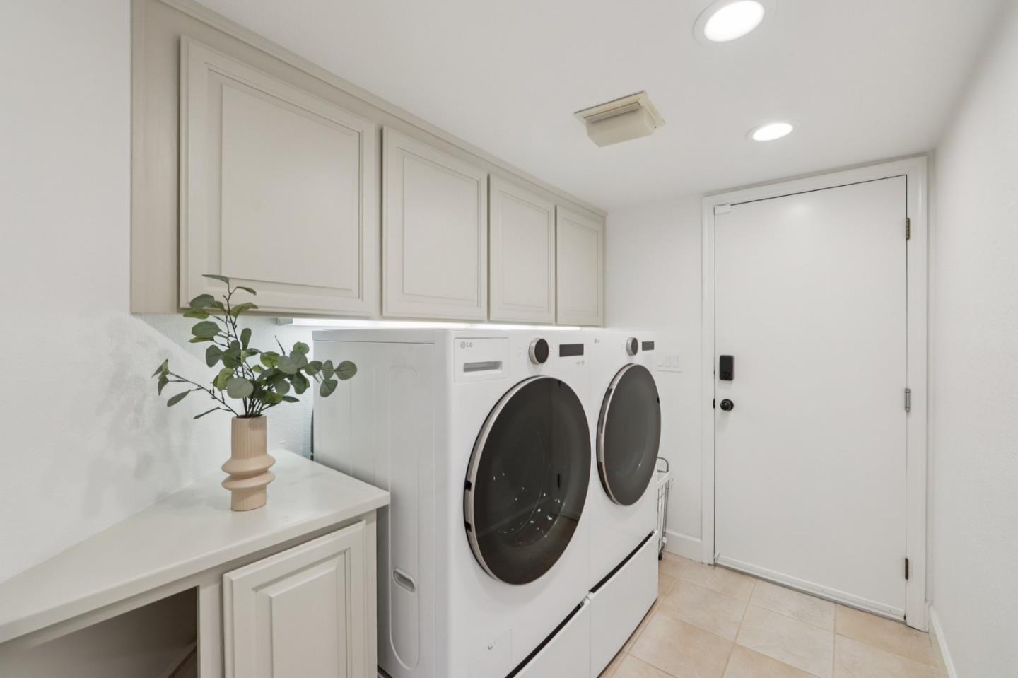 Detail Gallery Image 26 of 71 For 17428 Alisa Ct, Morgan Hill,  CA 95037 - 4 Beds | 3 Baths