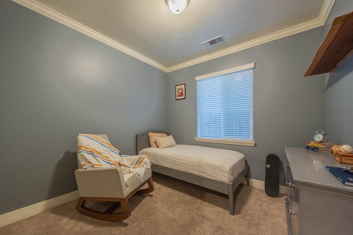 Detail Gallery Image 23 of 40 For 1581 Panorama Dr, Hollister,  CA 95023 - 4 Beds | 2 Baths