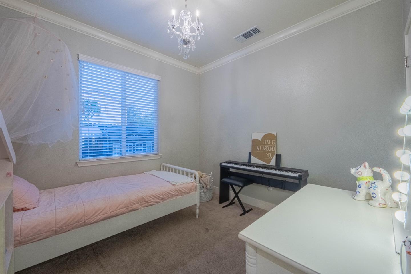 Detail Gallery Image 30 of 40 For 1581 Panorama Dr, Hollister,  CA 95023 - 4 Beds | 2 Baths