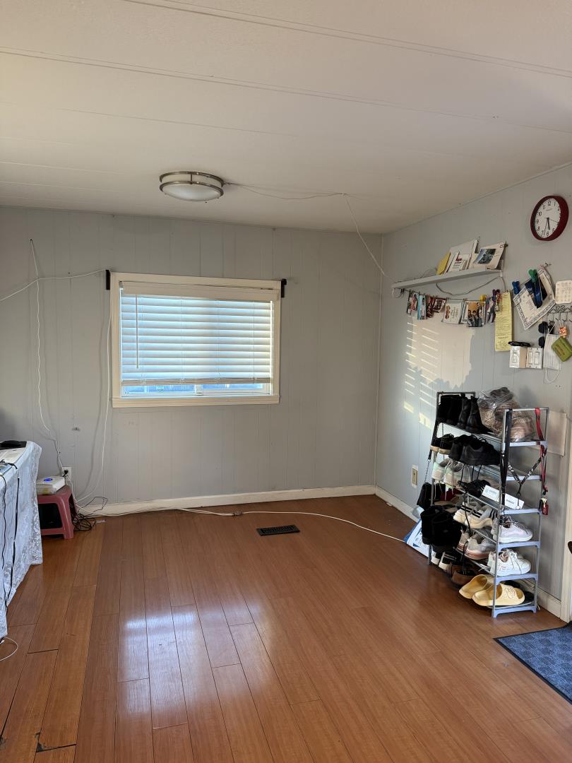 Detail Gallery Image 5 of 12 For 1500 Virginia Pl #SPC 147,  San Jose,  CA 95116 - 2 Beds | 1 Baths