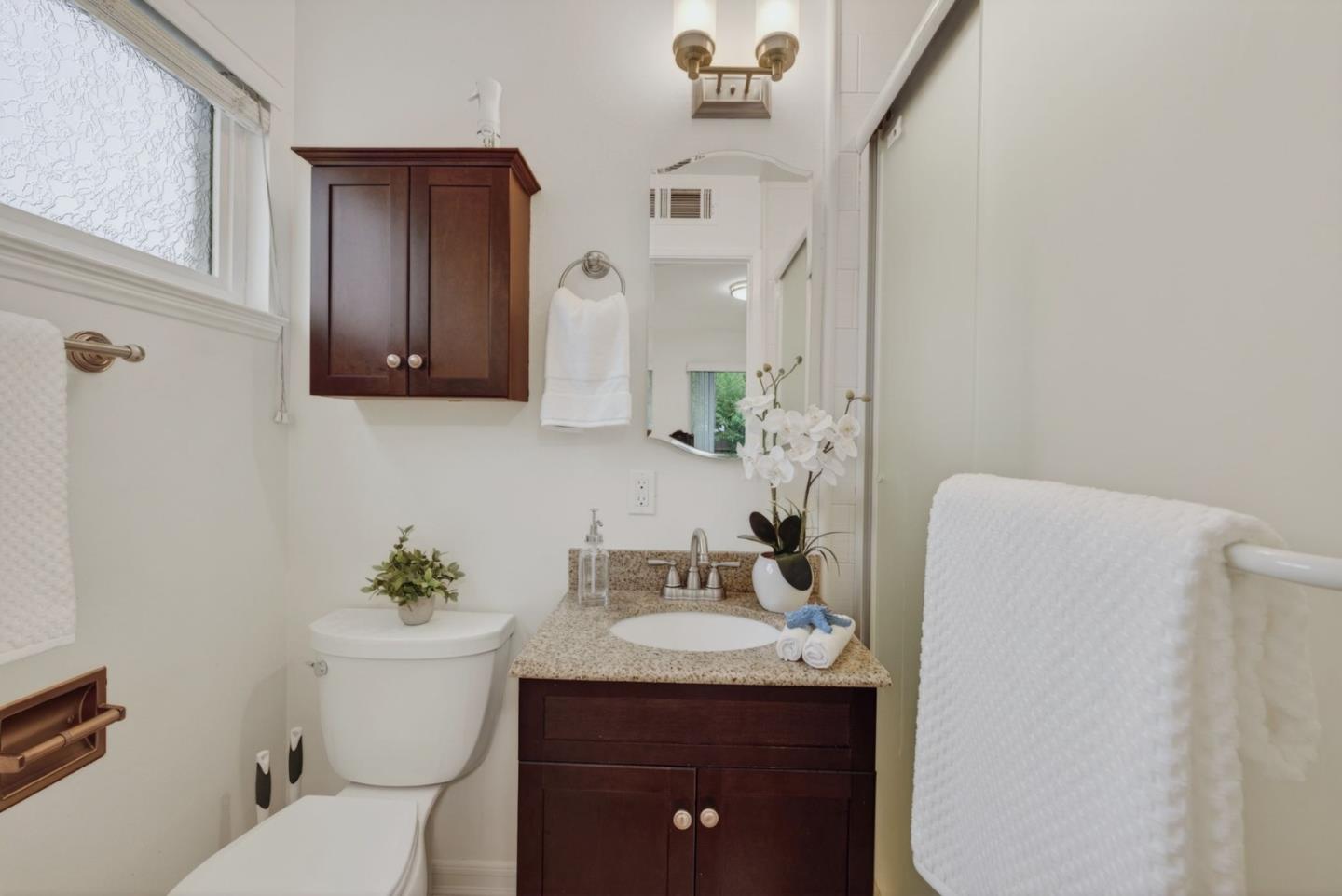 Detail Gallery Image 16 of 42 For 2467 Nightingale Dr, San Jose,  CA 95125 - 3 Beds | 2 Baths