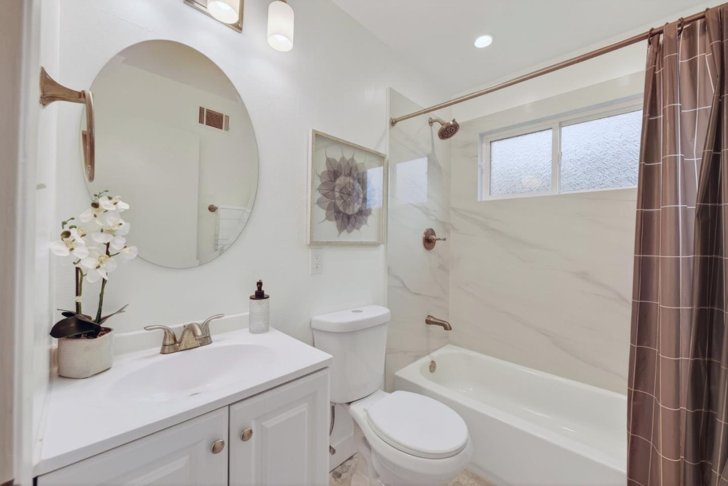 Detail Gallery Image 20 of 42 For 2467 Nightingale Dr, San Jose,  CA 95125 - 3 Beds | 2 Baths