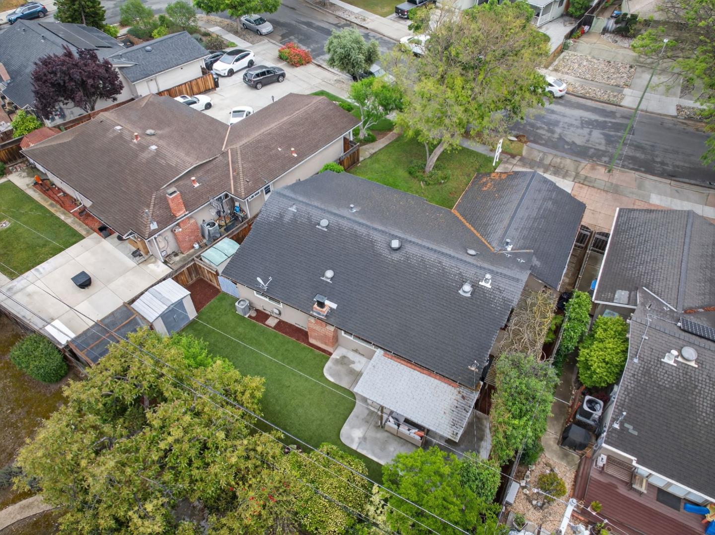 Detail Gallery Image 35 of 42 For 2467 Nightingale Dr, San Jose,  CA 95125 - 3 Beds | 2 Baths