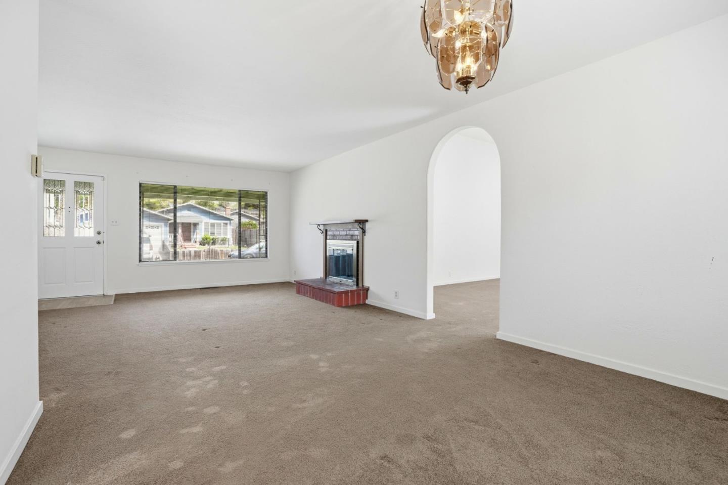 Detail Gallery Image 43 of 49 For 1372 Alicante Dr, Pacifica,  CA 94044 - 2 Beds | 2/1 Baths