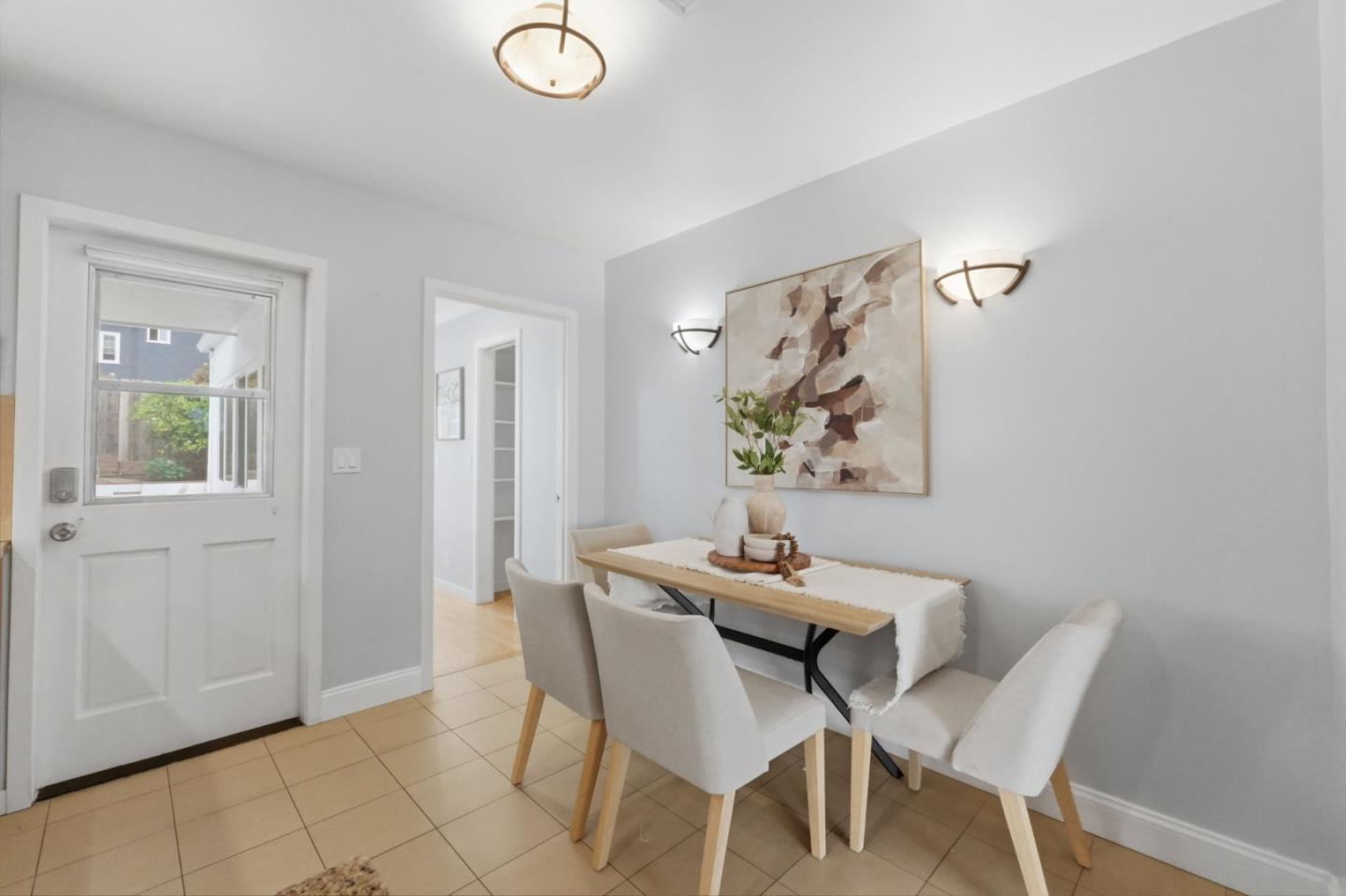 Detail Gallery Image 18 of 47 For 1432 Fifth Ave, Belmont,  CA 94002 - 3 Beds | 2 Baths