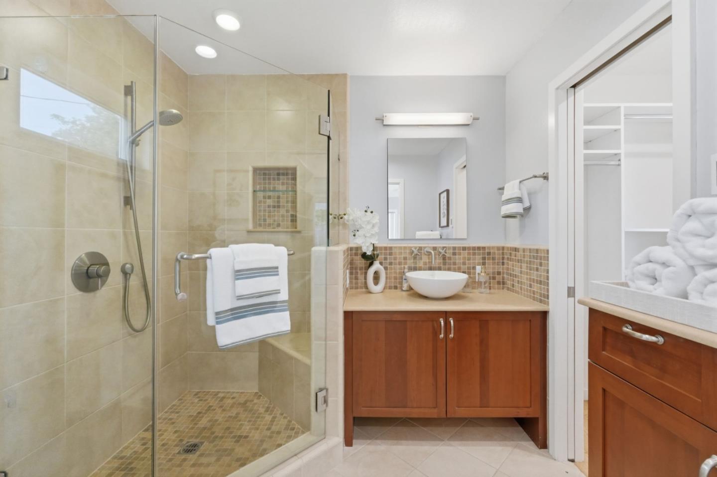 Detail Gallery Image 23 of 47 For 1432 Fifth Ave, Belmont,  CA 94002 - 3 Beds | 2 Baths