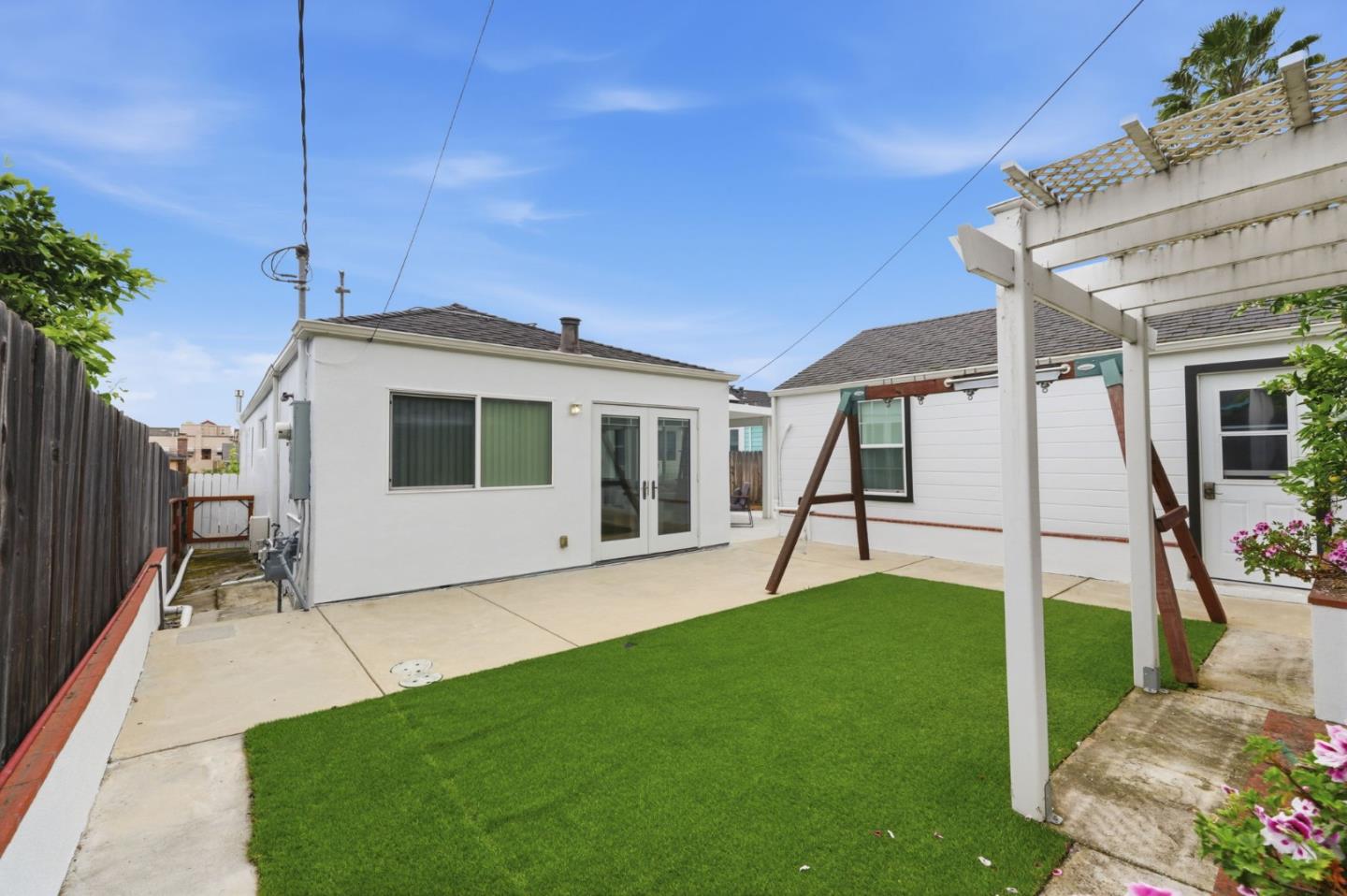 Detail Gallery Image 35 of 47 For 1432 Fifth Ave, Belmont,  CA 94002 - 3 Beds | 2 Baths