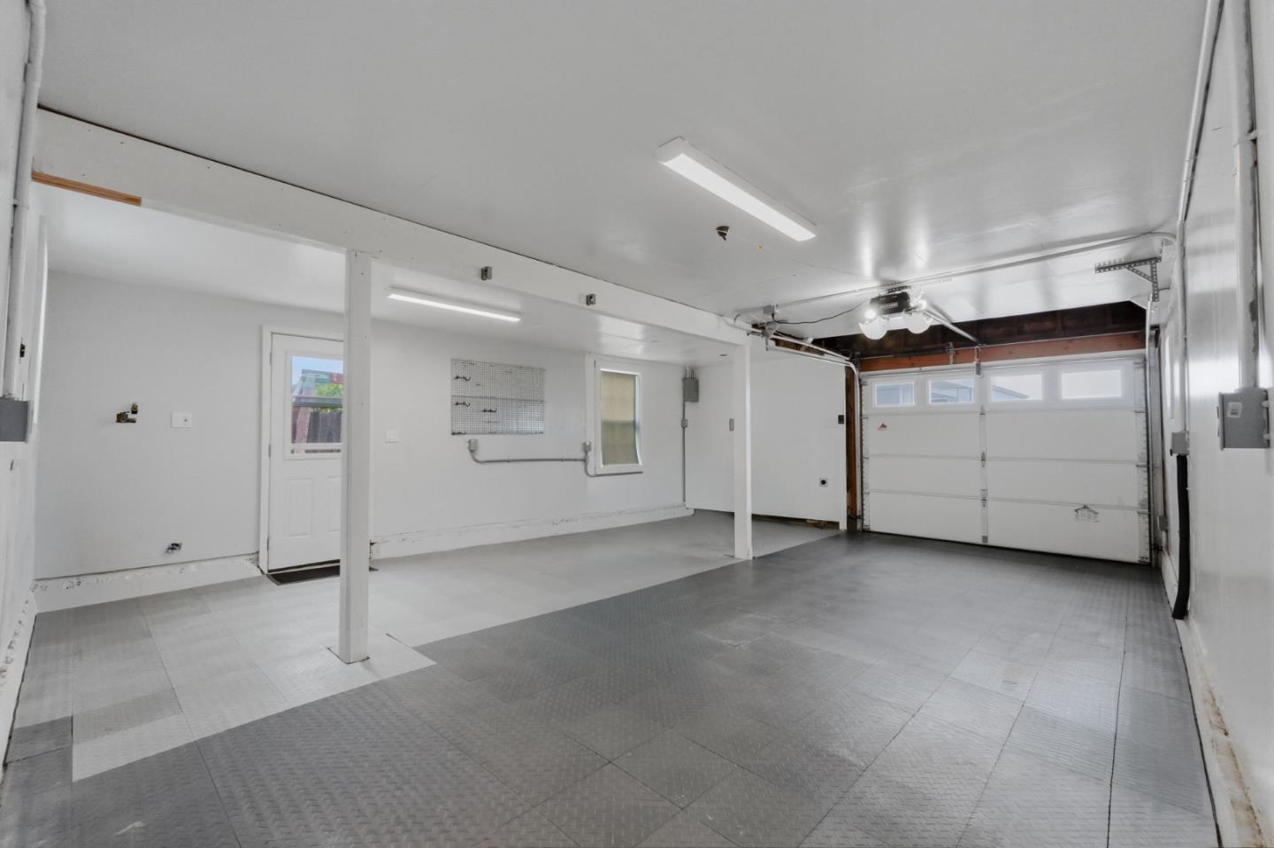 Detail Gallery Image 42 of 47 For 1432 Fifth Ave, Belmont,  CA 94002 - 3 Beds | 2 Baths