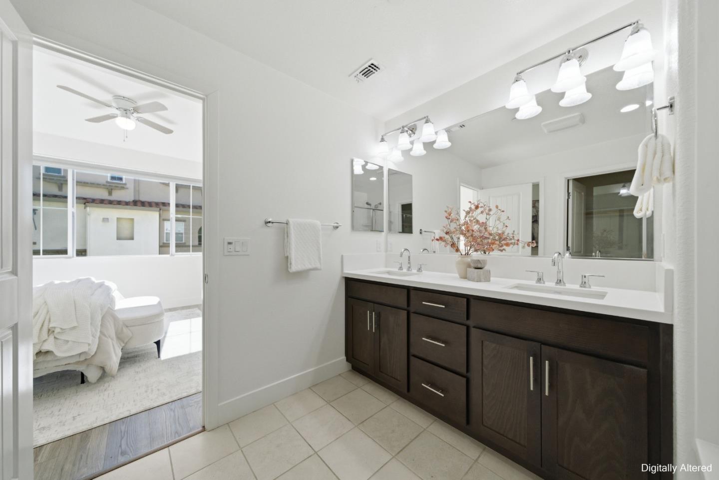 Detail Gallery Image 17 of 33 For 4023 Clydesdale Cmn, Fremont,  CA 94555 - 2 Beds | 2 Baths