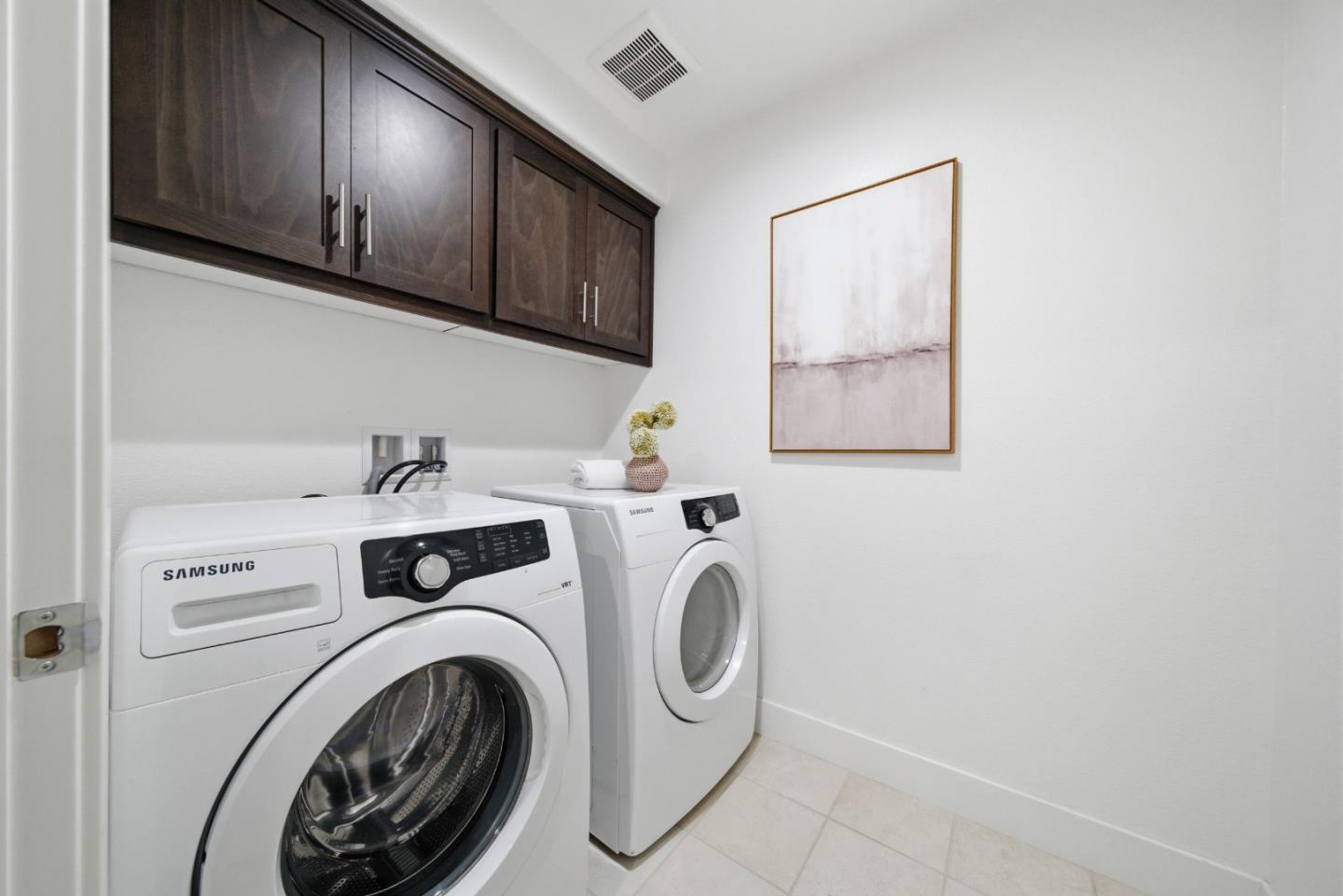 Detail Gallery Image 27 of 33 For 4023 Clydesdale Cmn, Fremont,  CA 94555 - 2 Beds | 2 Baths