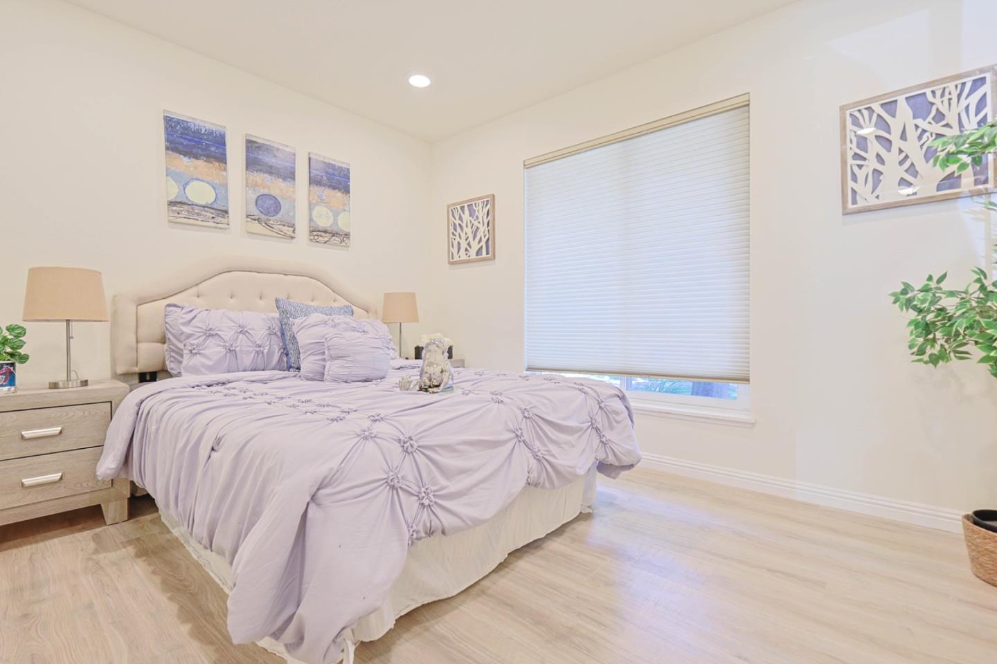 Detail Gallery Image 12 of 19 For 5078 Pine Tree Ter, Campbell,  CA 95008 - 2 Beds | 1 Baths