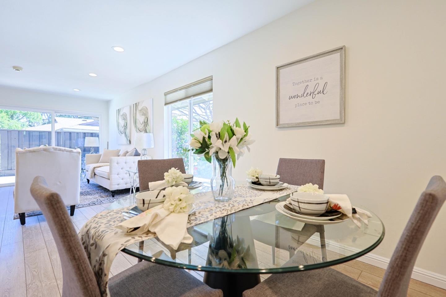 Detail Gallery Image 5 of 19 For 5078 Pine Tree Ter, Campbell,  CA 95008 - 2 Beds | 1 Baths