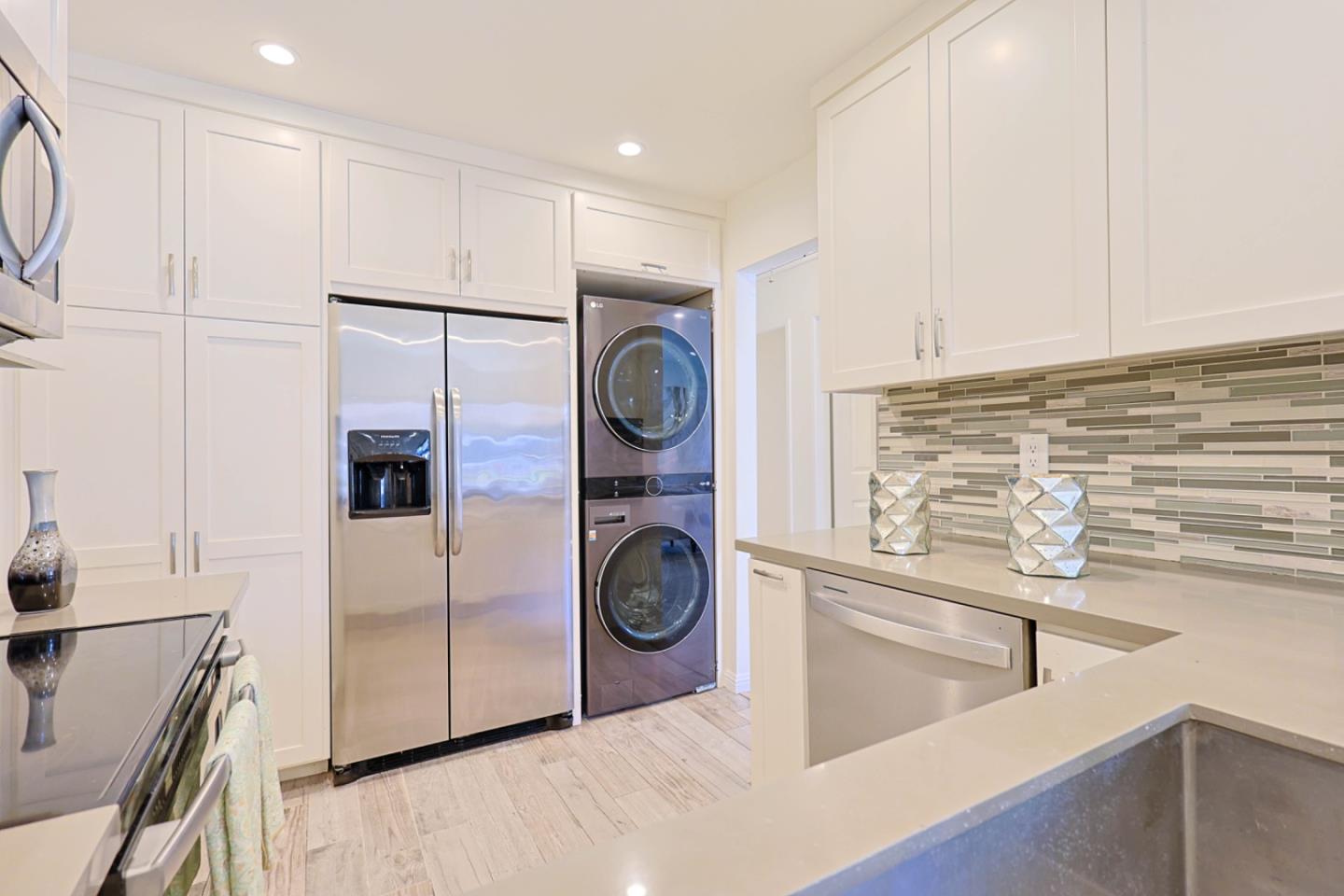 Detail Gallery Image 8 of 19 For 5078 Pine Tree Ter, Campbell,  CA 95008 - 2 Beds | 1 Baths