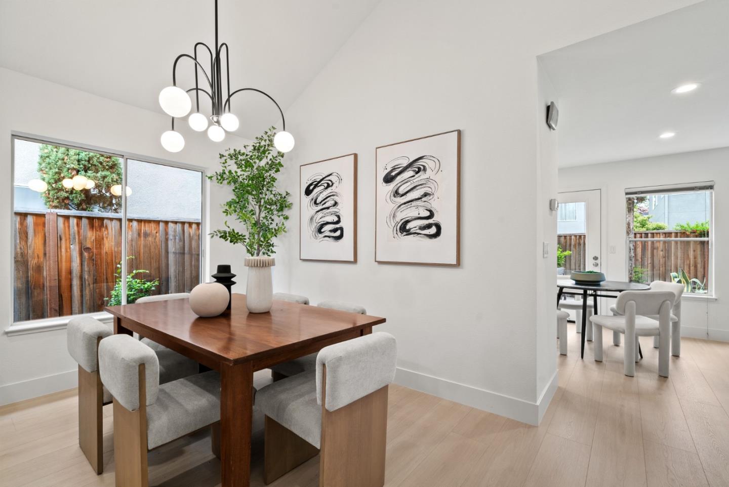 Detail Gallery Image 12 of 44 For 4117 Feafel Dr, San Jose,  CA 95134 - 3 Beds | 2/1 Baths