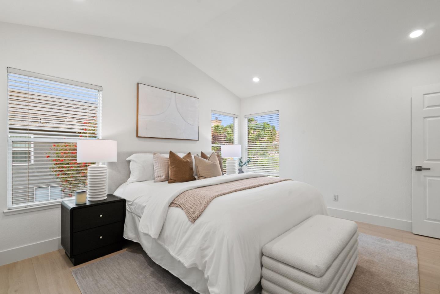 Detail Gallery Image 26 of 44 For 4117 Feafel Dr, San Jose,  CA 95134 - 3 Beds | 2/1 Baths