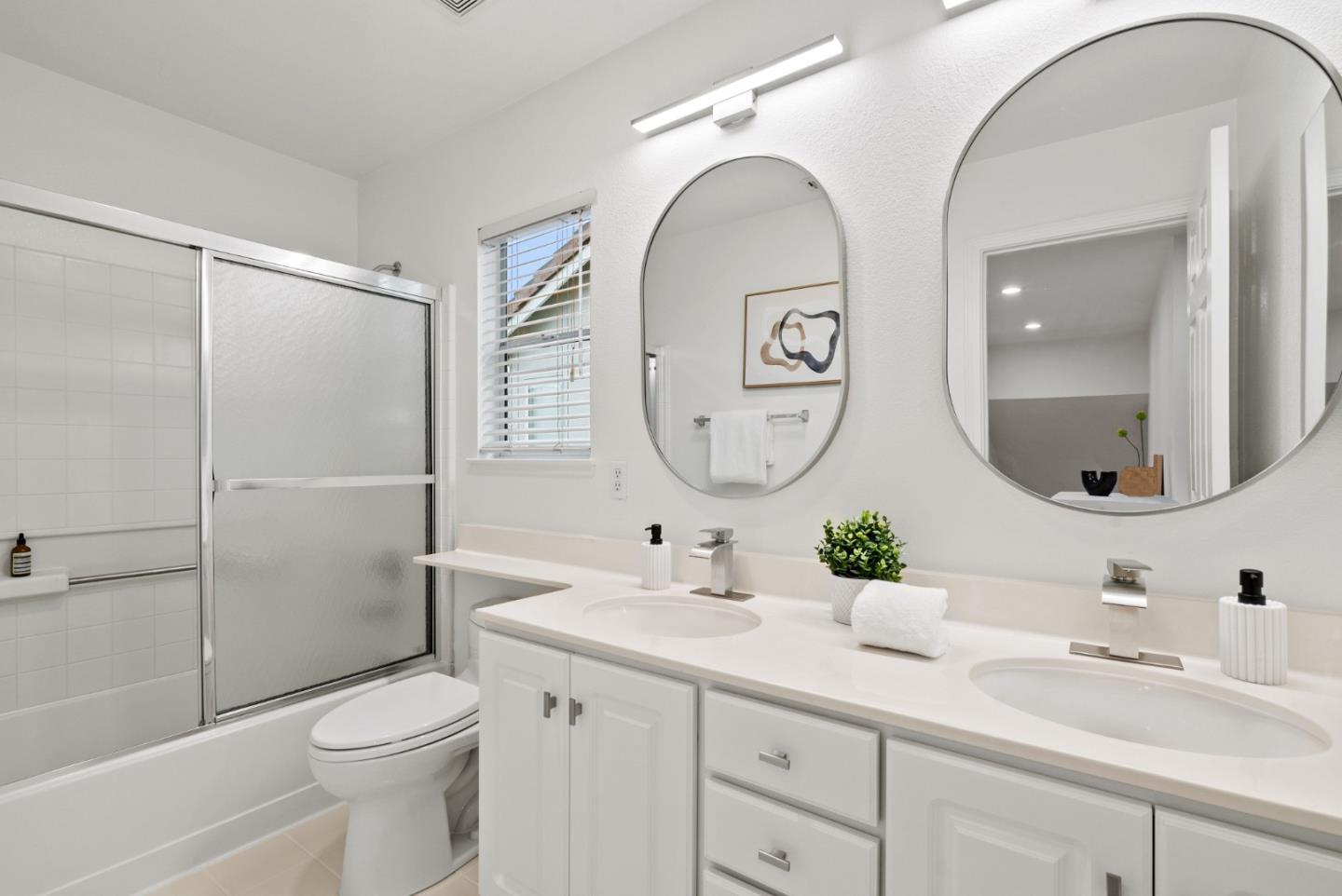 Detail Gallery Image 34 of 44 For 4117 Feafel Dr, San Jose,  CA 95134 - 3 Beds | 2/1 Baths